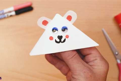 How to Easily Craft a DIY Polar Bear Corner Bookmark