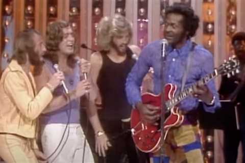 Chuck Berry & the Bee Gees Perform Together in 1973: An Unexpected Video from The Midnight Special..