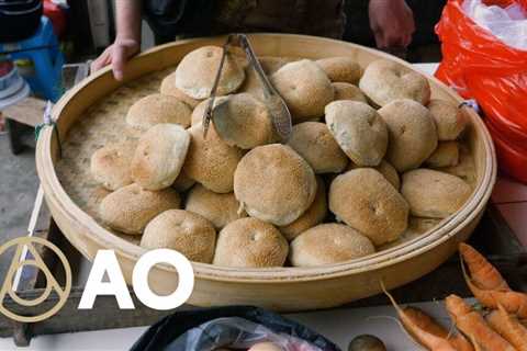 The 500-Year-Old Chinese “Bagel” That Helped Win a War