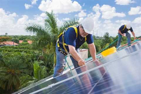 How Does the Solar Panel Tax Credit Work?