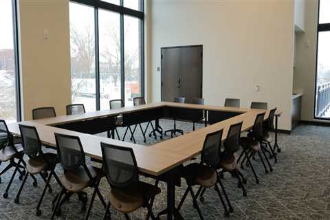 Expert Tips for Reserving Study Rooms and Meeting Spaces at Libraries in Marion County, Oregon