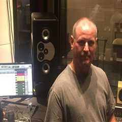 The Music Scene in Honolulu County: Opportunities in Recording Studios